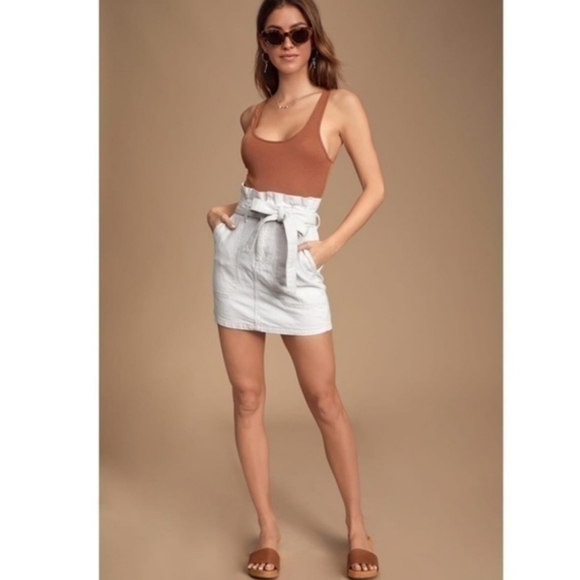 Free People Splendor in the Grass Cream Paper Bag Waist Mini Skirt Size 2 - Picture 11 of 14